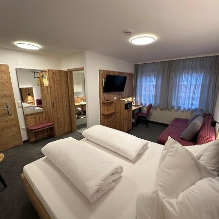 Hotel Ochsen Ammerbuch Bagian luar foto