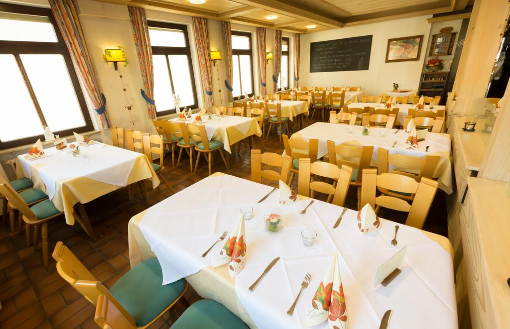 Hotel Ochsen Ammerbuch Bagian luar foto