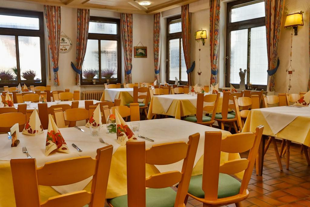 Hotel Ochsen Ammerbuch Bagian luar foto