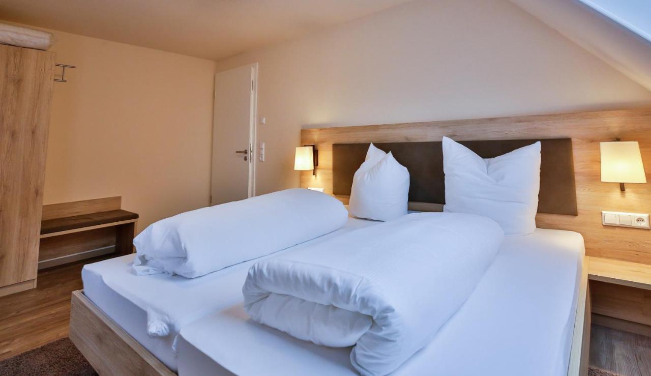 Hotel Ochsen Ammerbuch Bagian luar foto