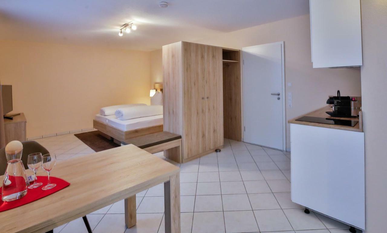 Hotel Ochsen Ammerbuch Bagian luar foto